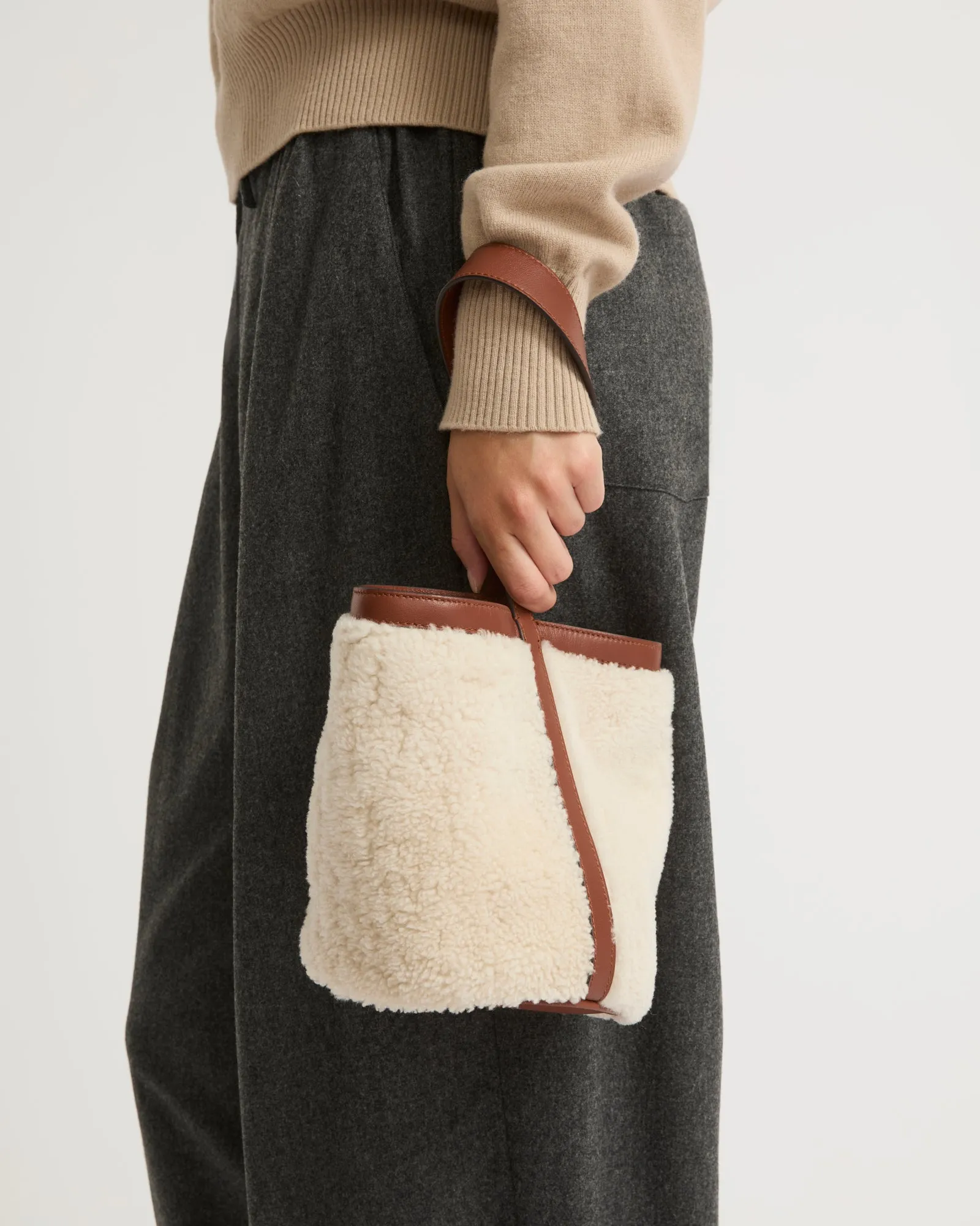Mini sac seau en mérinos