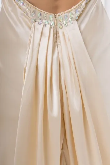 Robe soirée dorée empire bustier cœur avec bretelles en strass dos nu à traîne