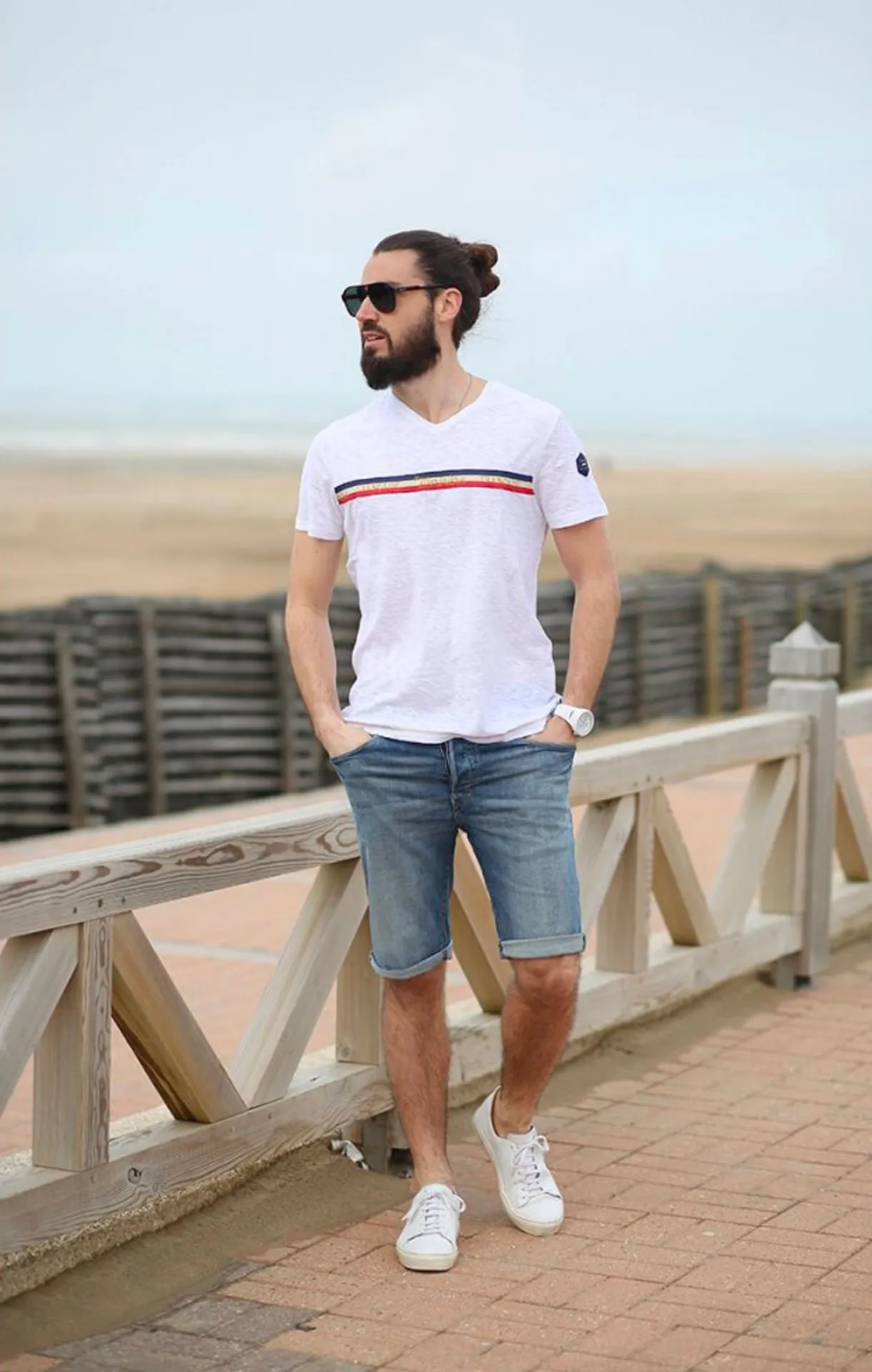 T-shirt col V homme GUILLAUME Blanc
